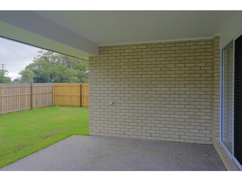 13 Banner Court, Branyan QLD 4670