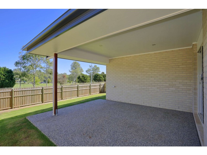 20 Banner Court, Branyan QLD 4670