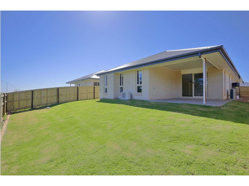 20 Banner Court, Branyan QLD 4670