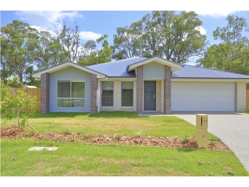29 Sharp Crescent, Branyan QLD 4670