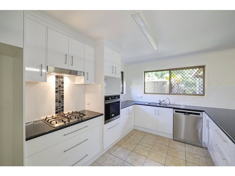 12 Seabreeze Street, Bargara QLD 4670