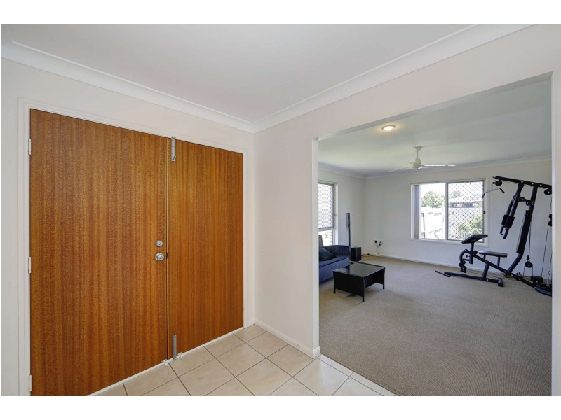 4 Tulipwood Place, Coral Cove QLD 4670