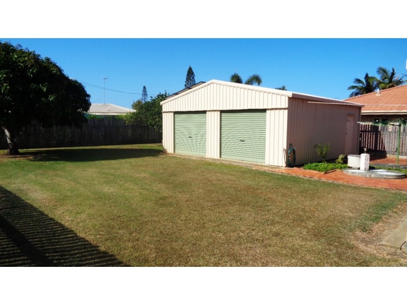 22 Bluewater Drive, Elliott Heads QLD 4670