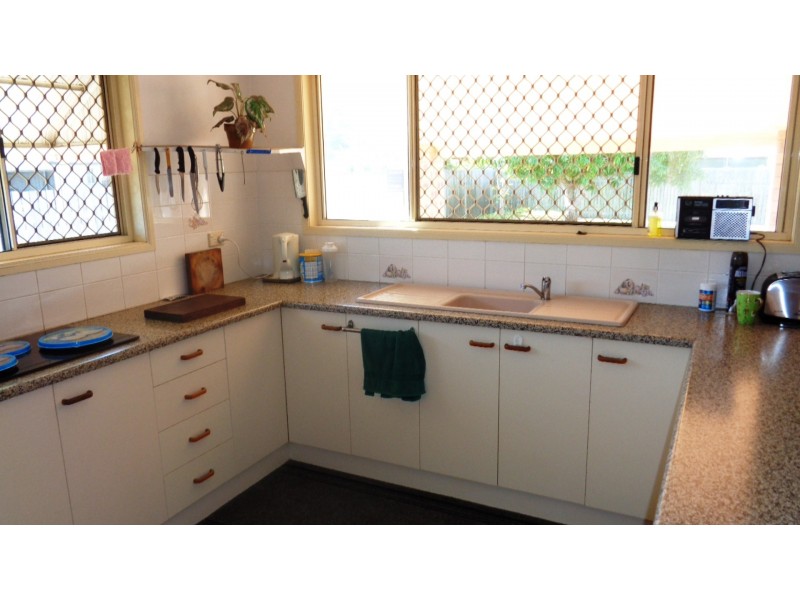 22 Bluewater Drive, Elliott Heads QLD 4670