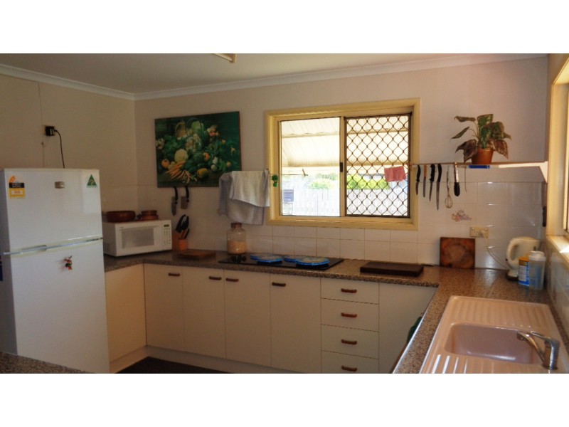 22 Bluewater Drive, Elliott Heads QLD 4670