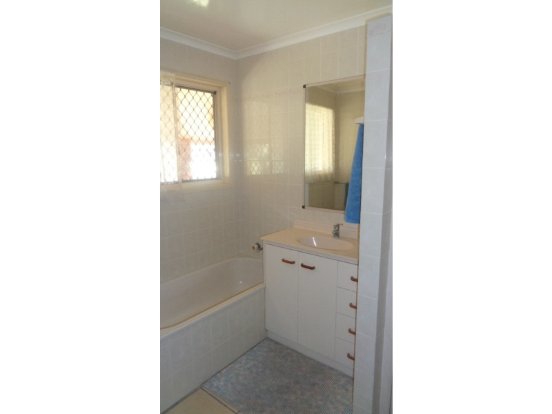 22 Bluewater Drive, Elliott Heads QLD 4670