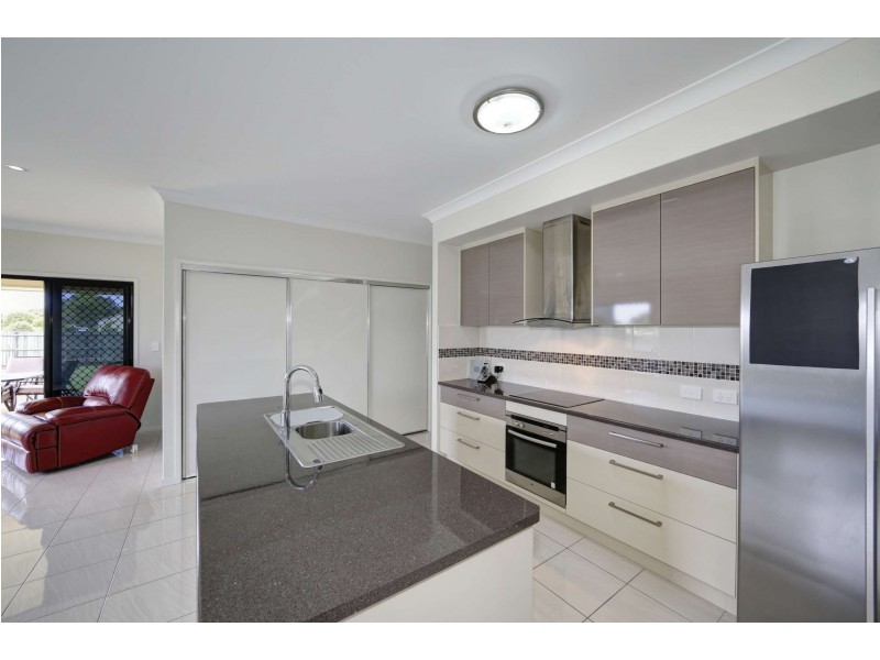 6 Burley Road, Innes Park QLD 4670