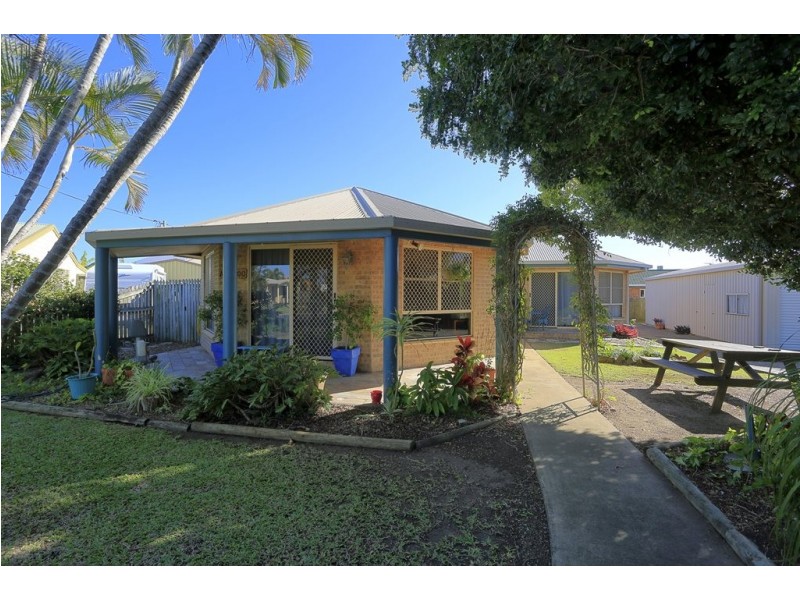 7 Crystal Court, Elliott Heads QLD 4670