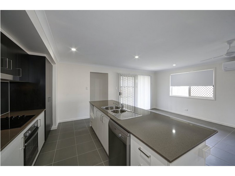 9 Kirkwood Street, Branyan QLD 4670