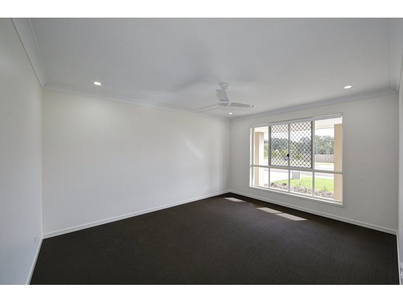 9 Kirkwood Street, Branyan QLD 4670