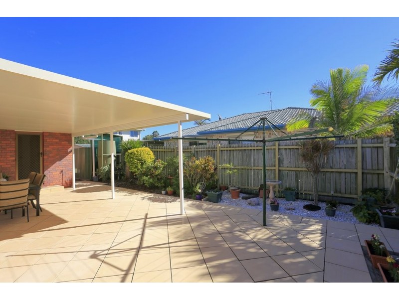 18 Oceanview Street, Bargara QLD 4670