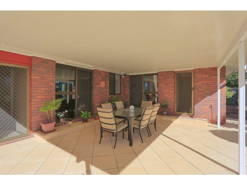 18 Oceanview Street, Bargara QLD 4670