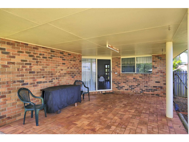 2 Majestic Place, Coral Cove QLD 4670