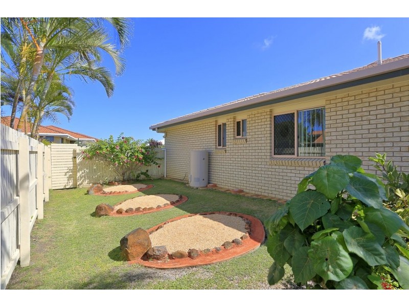 6 Pacific Court, Bargara QLD 4670