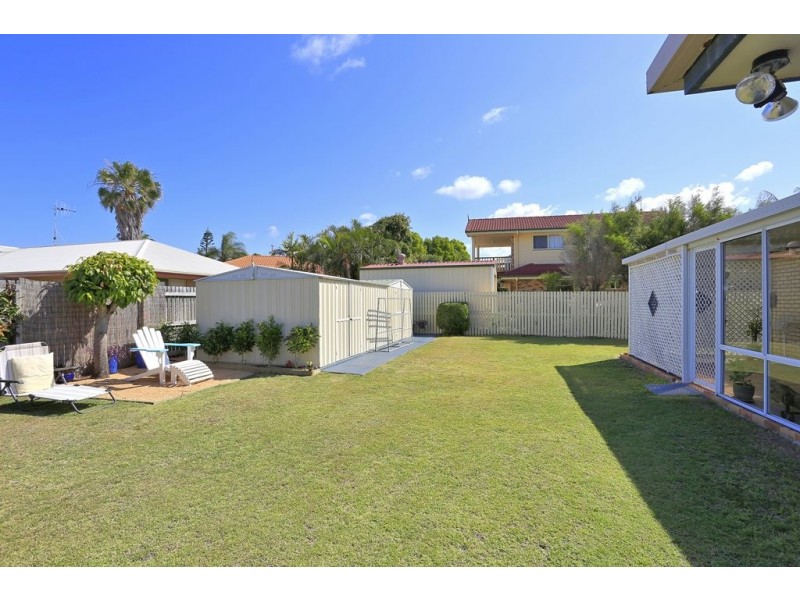 6 Pacific Court, Bargara QLD 4670