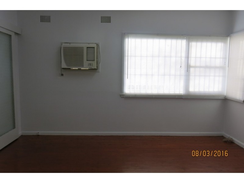 40 Derria Street,, Canley Heights NSW 2166