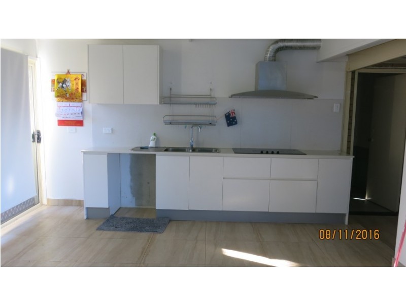 39 Stanbrook Street, Fairfield Heights NSW 2165