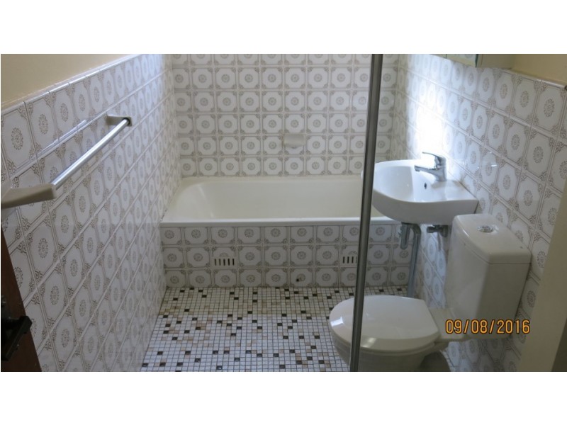 2/10 Acacia Street, Cabramatta NSW 2166