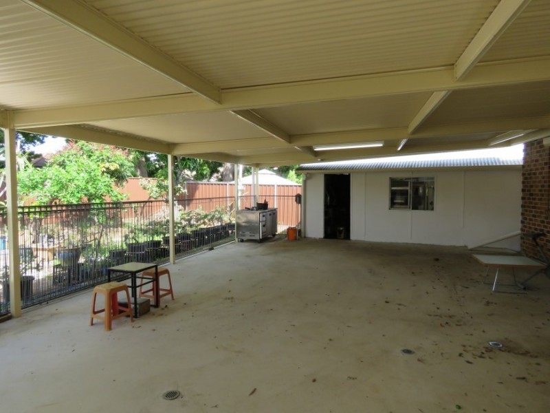 35 Robertson Road, Chester Hill NSW 2162