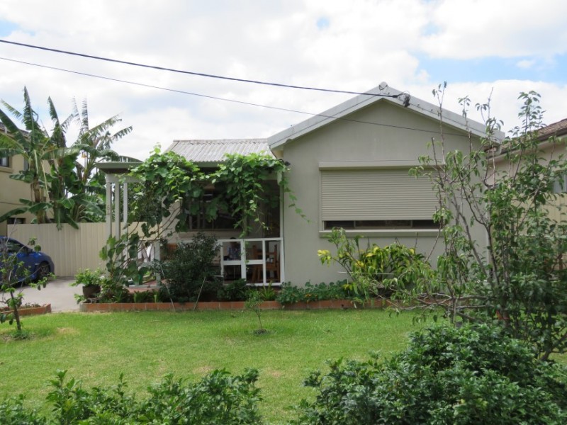 64 Marlborough Street, Smithfield NSW 2164