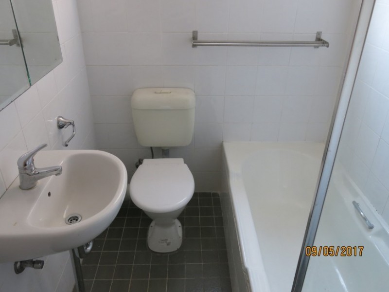 1/39 Cumberland Street, Cabramatta NSW 2166