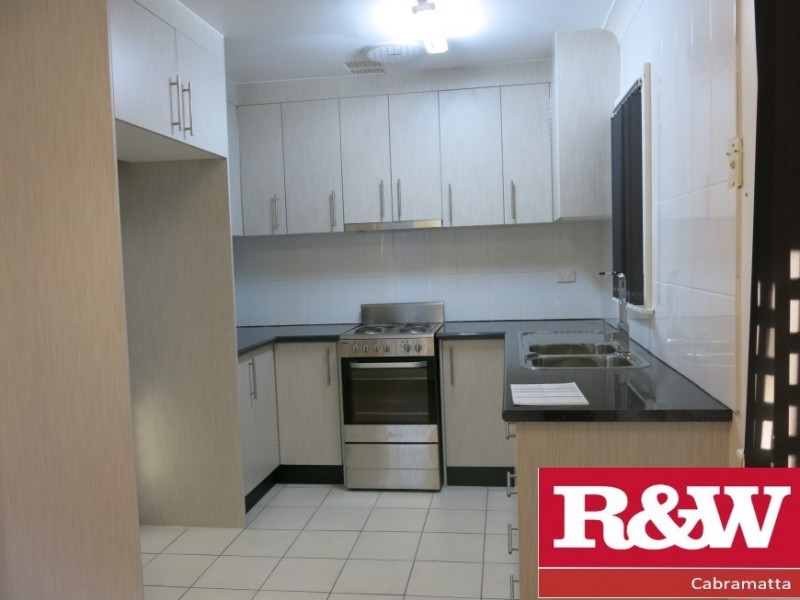 3 Guernsey Street, Sadleir NSW 2168