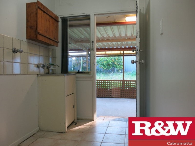 3 Guernsey Street, Sadleir NSW 2168