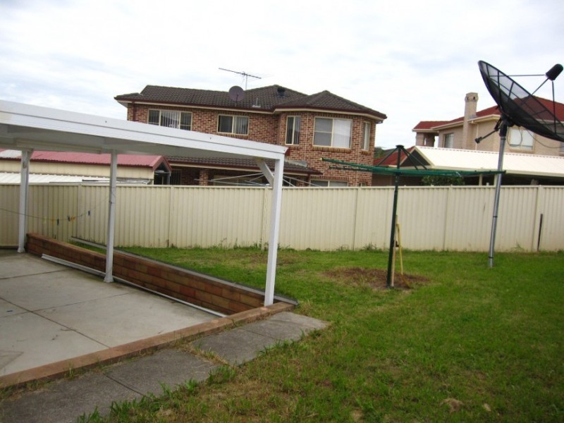 11 Yalumba Place,, Edensor Park NSW 2176