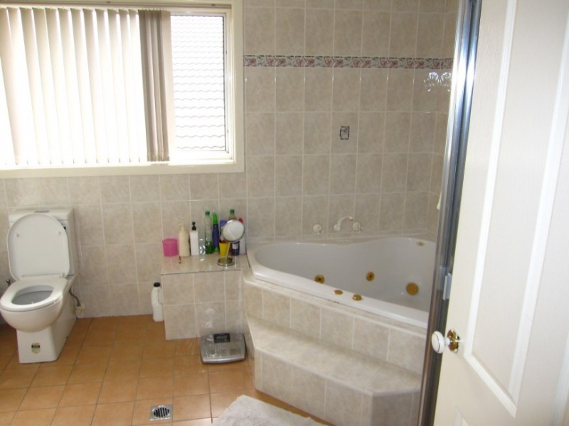 11 Yalumba Place,, Edensor Park NSW 2176