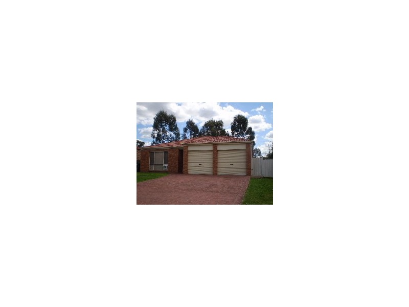 17 Huskisson, Prestons NSW 2170