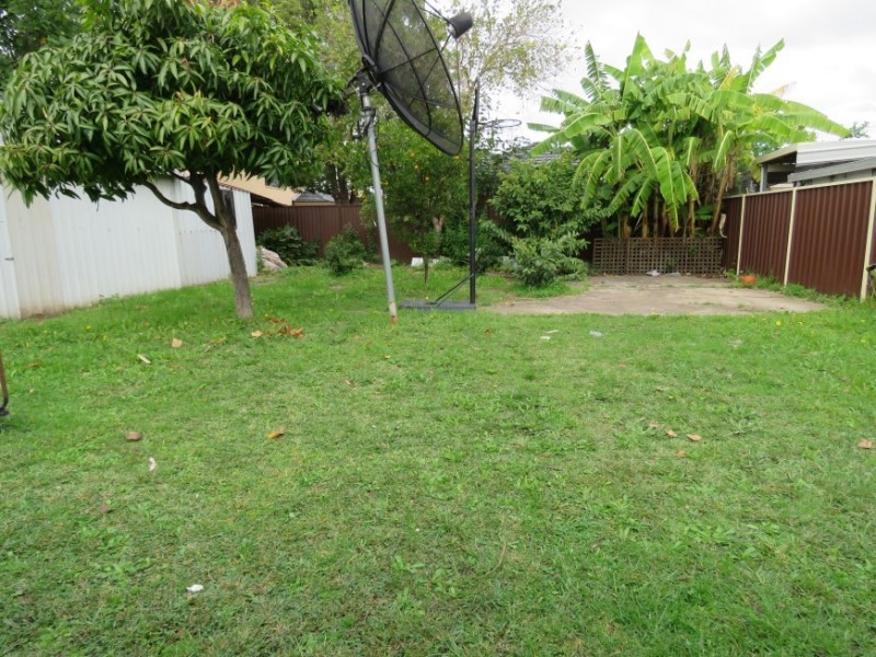 7 Carre Avenue, Canley Heights NSW 2166