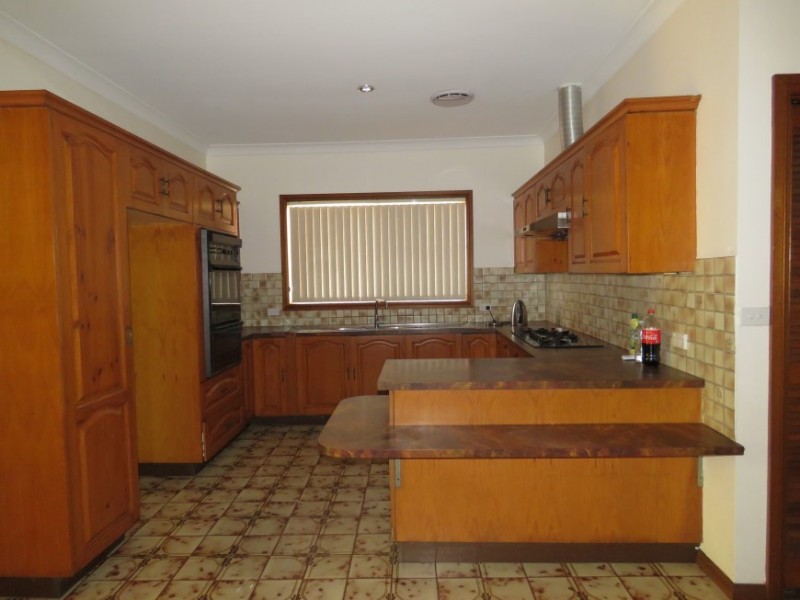 11 Crown Street, Fairfield East NSW 2165