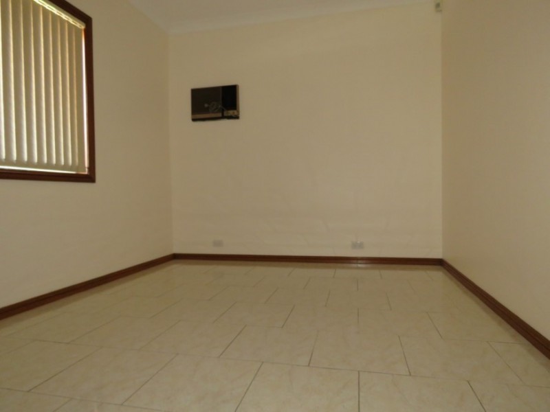 11 Crown Street, Fairfield East NSW 2165