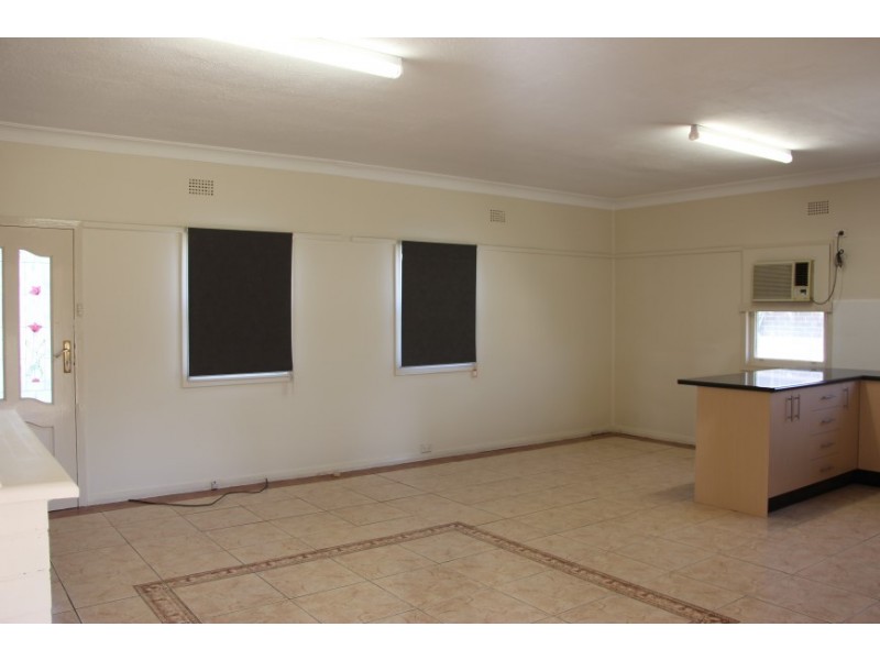 218 Excelsior Street, Guildford NSW 2161