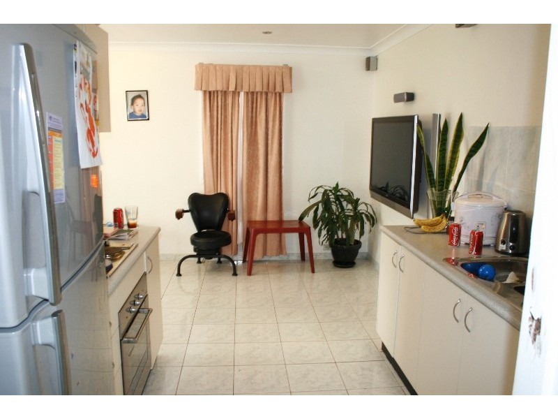 38 Avonlea Street, Canley Heights NSW 2166