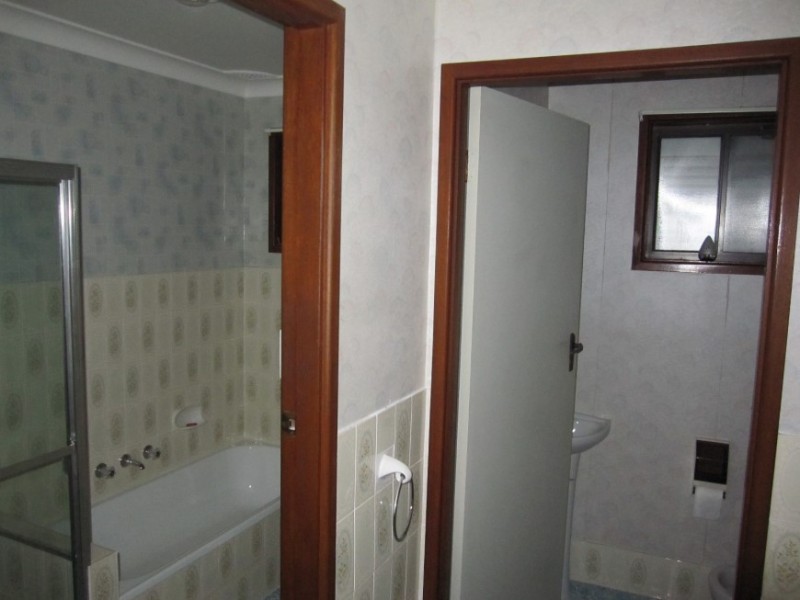 6 Concord Place,, St Johns Park NSW 2176