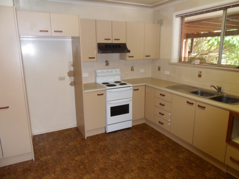 Fairfield NSW 2165