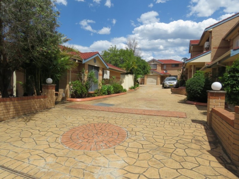 6/71-73 Hamilton Road, Fairfield NSW 2165