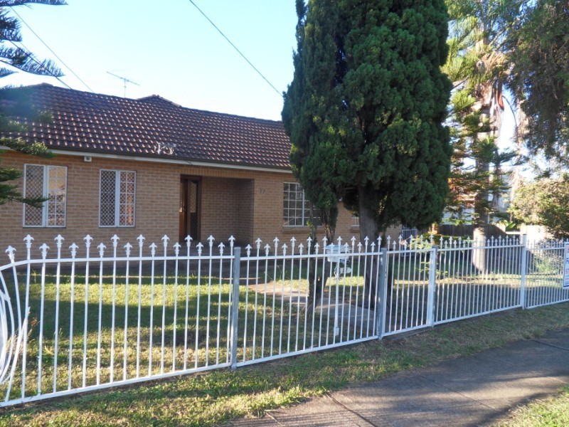 Canley Heights NSW 2166