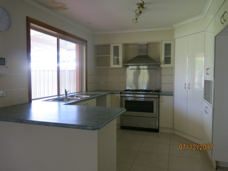 35 Balmoral Circuit, Cecil Hills NSW 2171