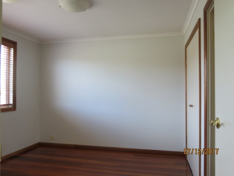 35 Balmoral Circuit, Cecil Hills NSW 2171