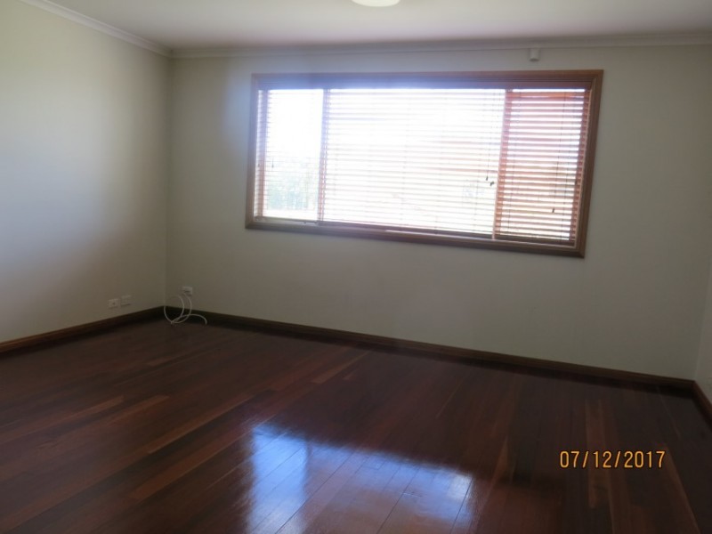 35 Balmoral Circuit, Cecil Hills NSW 2171