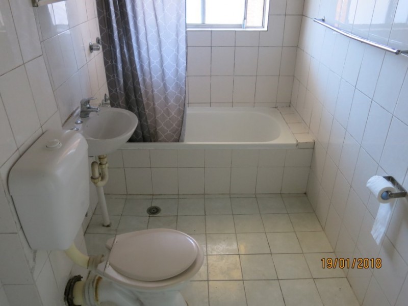 11/64 Cumberland Street, Cabramatta NSW 2166