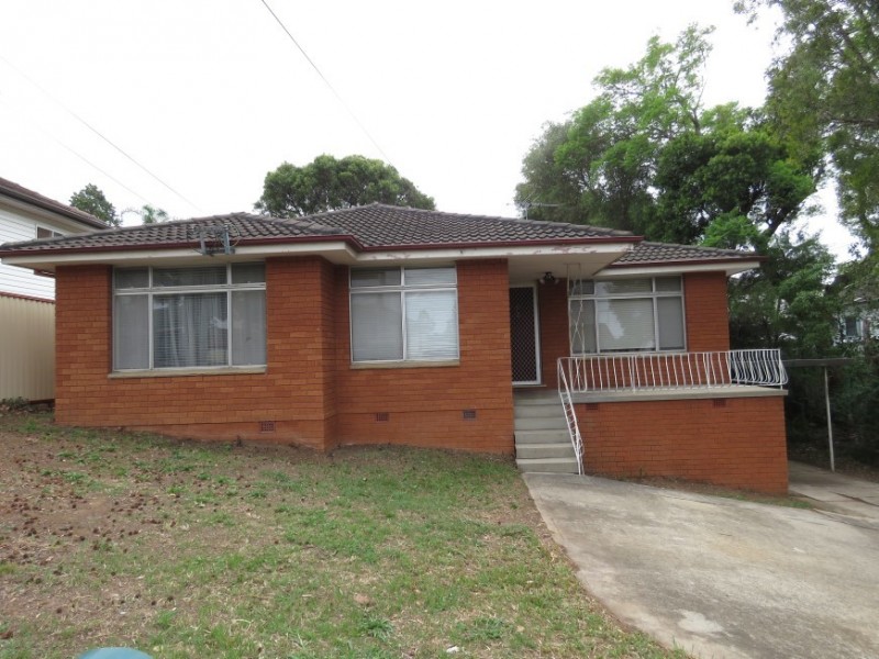68 Smiths Ave, Cabramatta NSW 2166