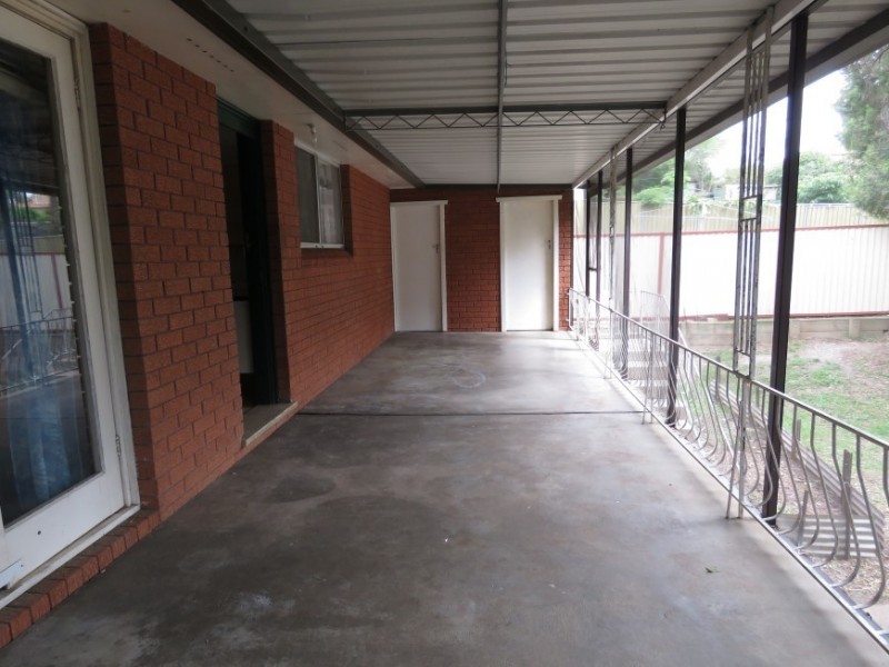 68 Smiths Ave, Cabramatta NSW 2166