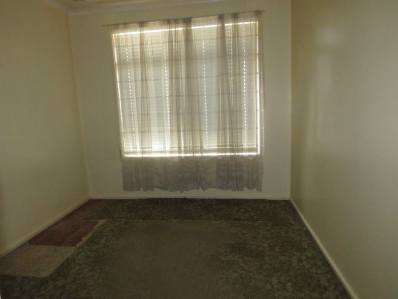 68 Smiths Ave, Cabramatta NSW 2166