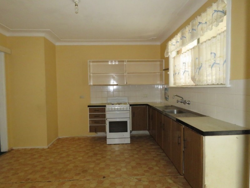 68 Smiths Ave, Cabramatta NSW 2166