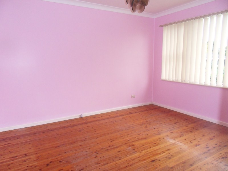 Fairfield West NSW 2165