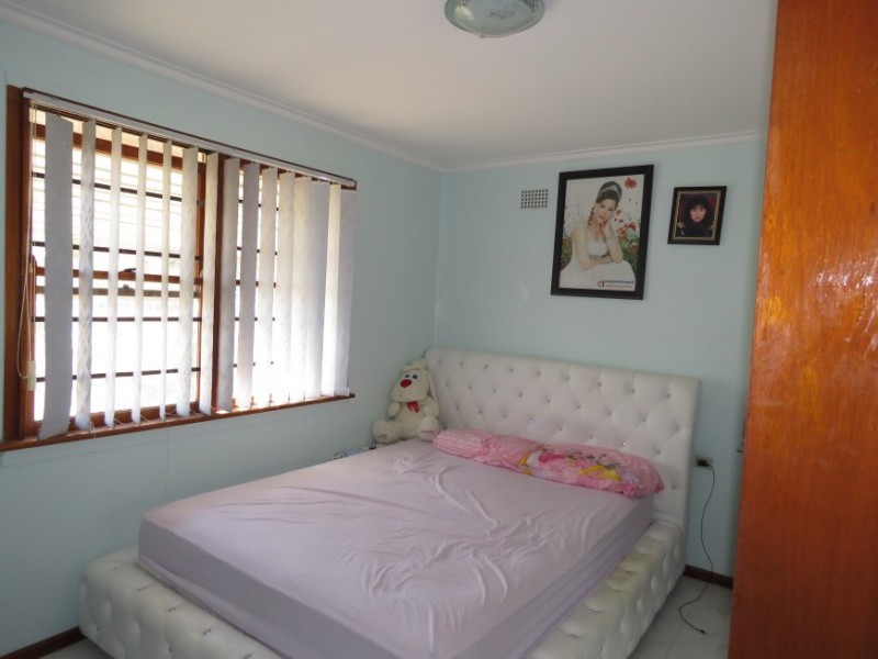 24 Sydney Luker Road,, Cabramatta West NSW 2166