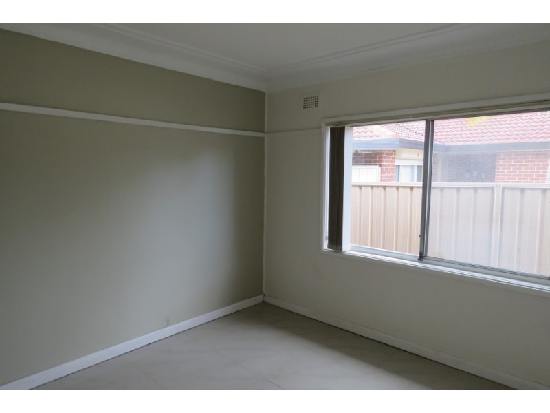 27a Alexander Street, Smithfield NSW 2164